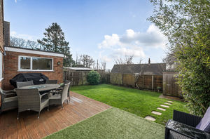 Photo 25- click for photo gallery